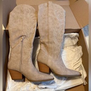 Women's Tan Knee-High Boots